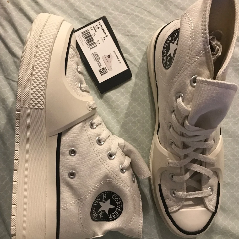 Converse all stars hi top tennis shoe men 9.5 - Picture 1 of 7